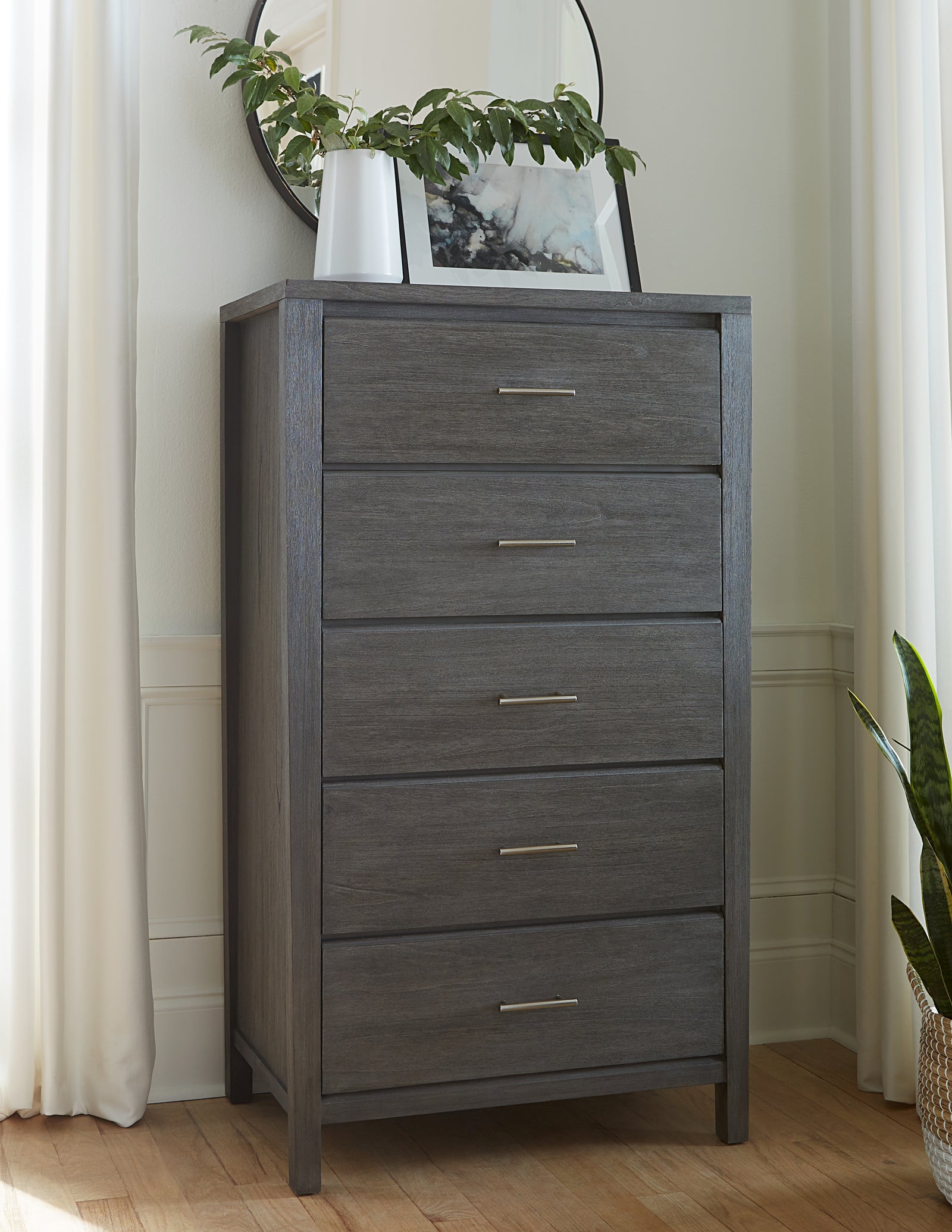 nevis-five-drawer-chest