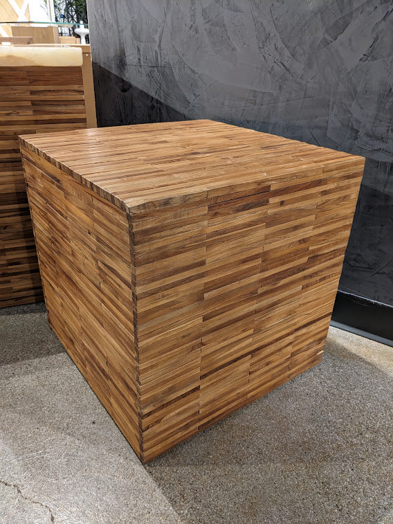 Modus Furniture Jvhs22C One Wood Tile Square End Table In Solid Teak