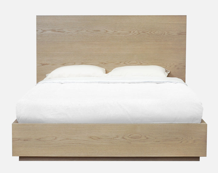 one-coastal-modern-platform-bed
